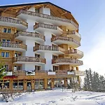 Le Bristol A46 By Interhome